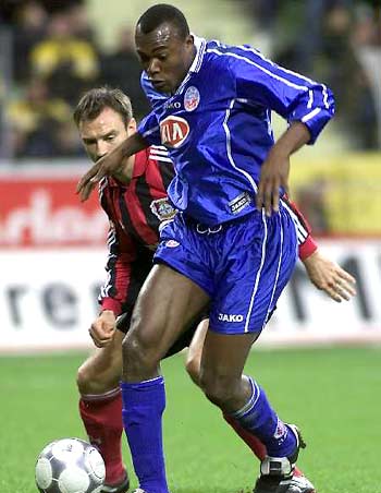 在高压的比 在高压的比